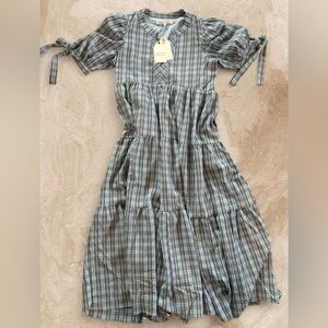 English Factory NWT Plaid Tiered Midi Dress Puff Sleeve Size Small
